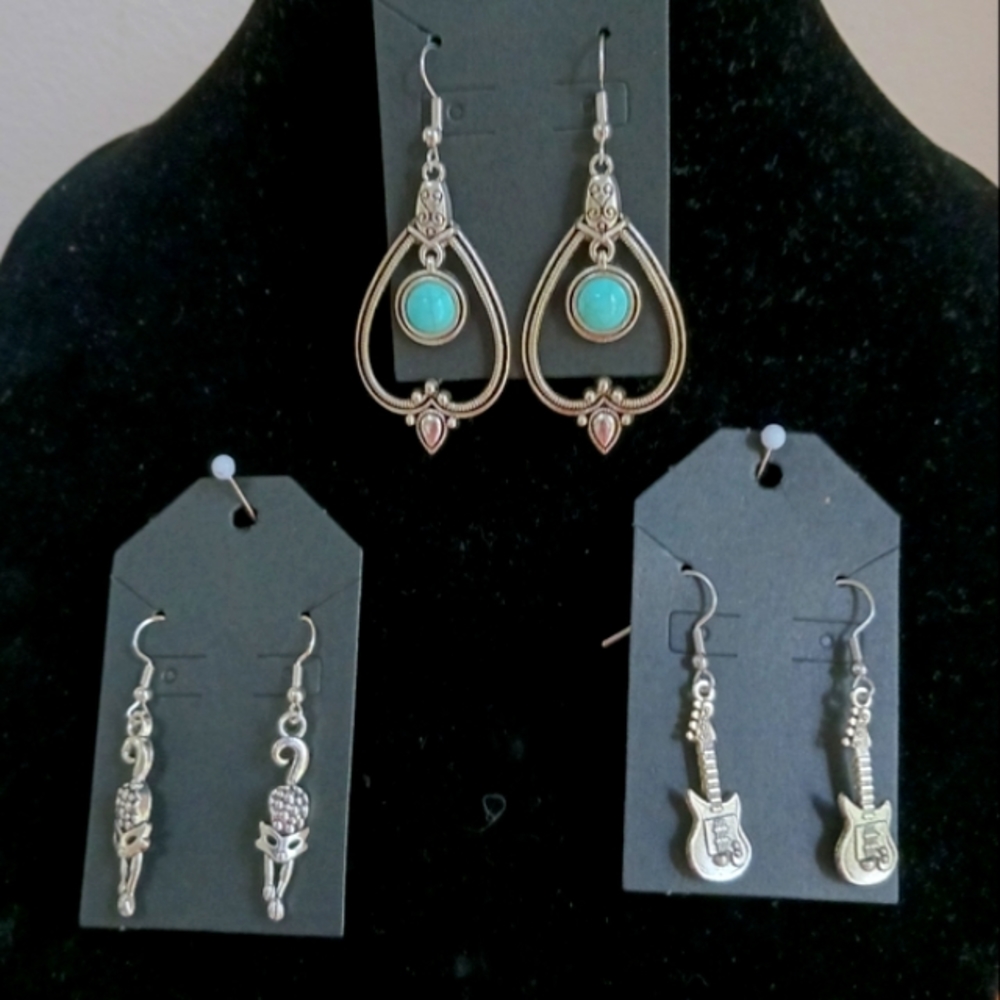 GUITAR -- KITTY CAT -- FAUX TURQUOISE GEMSTONE EARRINGS -- 3 PAIR